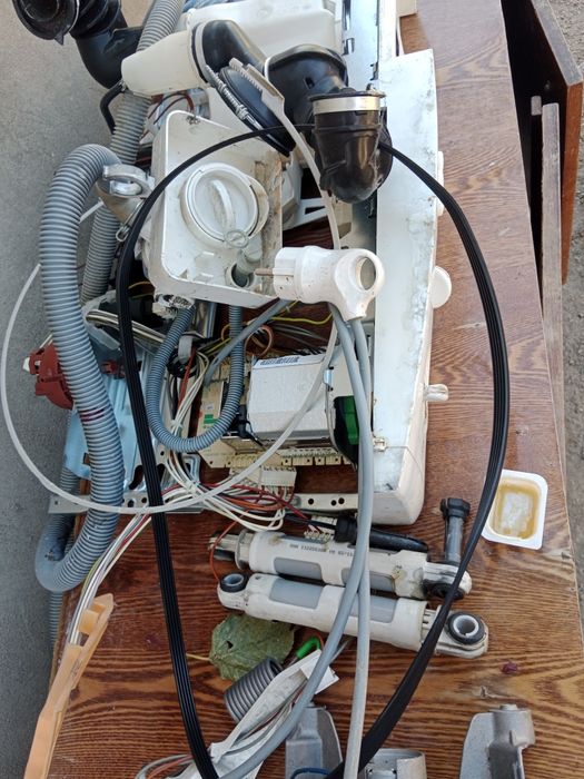 Запчасти для стиральной машины