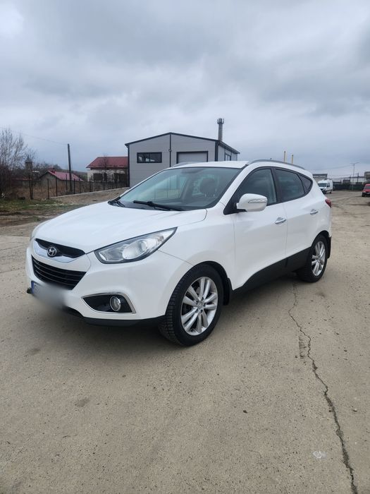 Hyundai ix35 4x4 2.0 crdi 2012 fiscal, cutia da șuturi la rece , funcțională