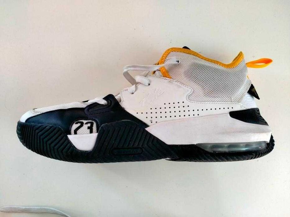 Кроссовки Jordan Stay Loyal 2