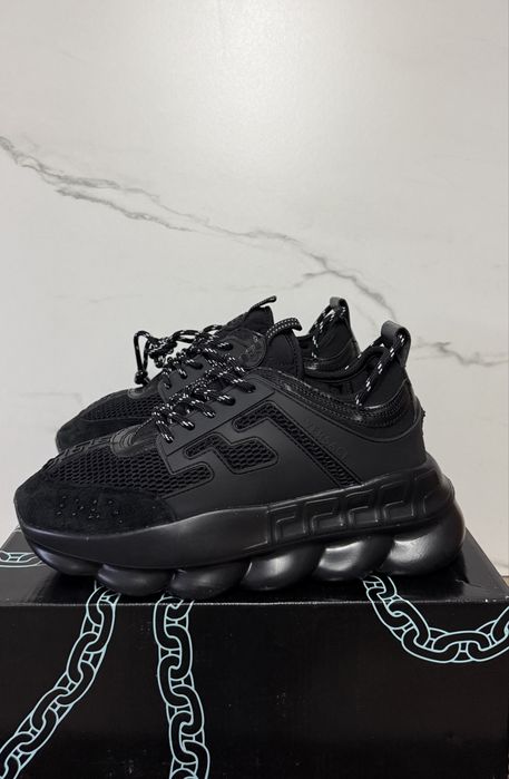 Versace Chain reaction