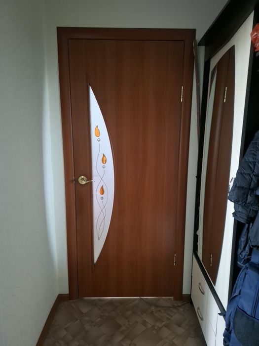 Продам межкомнатные двери