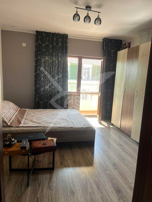 Дава се под наем Многостаен апартамент в Бургас, Център - 80 кв.м за 280000 € - Снимка #1