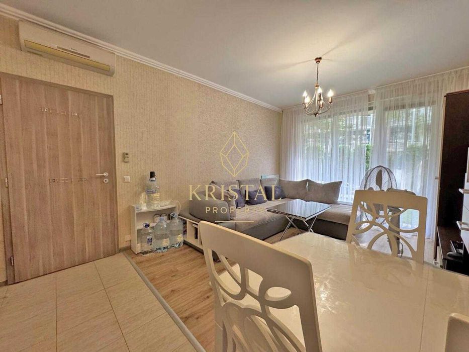 Продава се Двустаен апартамент в к.к. Слънчев бряг - 52 кв.м за 1597 €/кв.м - Снимка #3