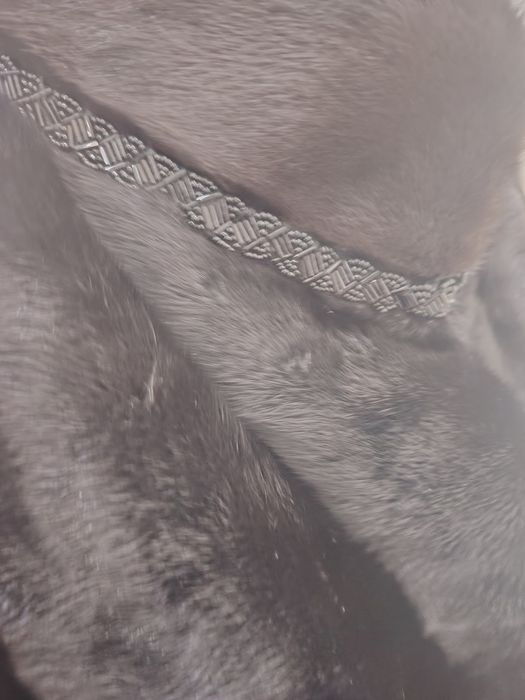 Шуба 56-58 р. р.