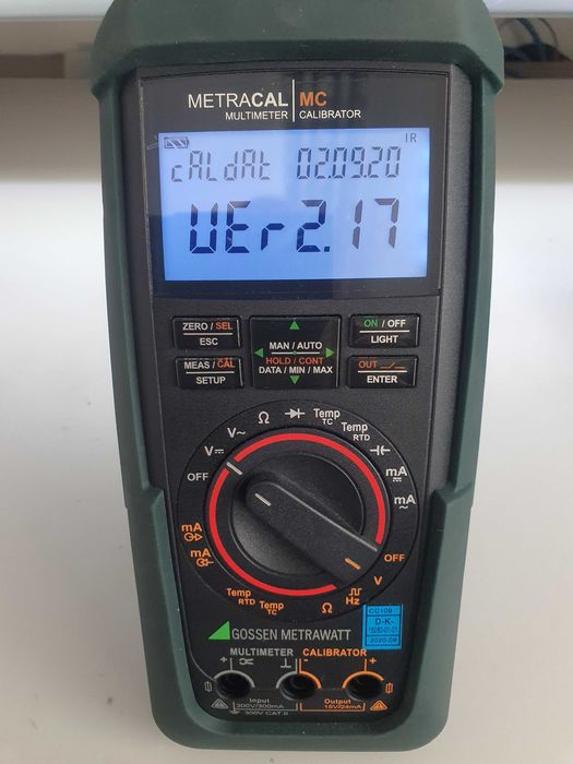 Multimetru - Calibrator METRACAL MC M245A