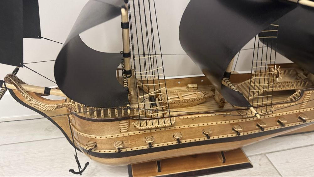 Корабль ручной работы