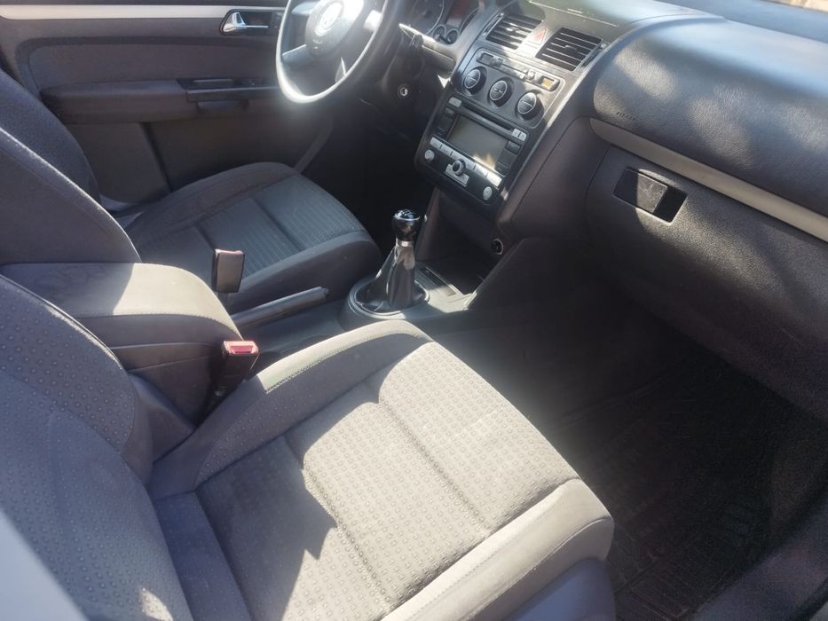 VW Touran ,1.9 TDI  ,7 Locuri , An 2006