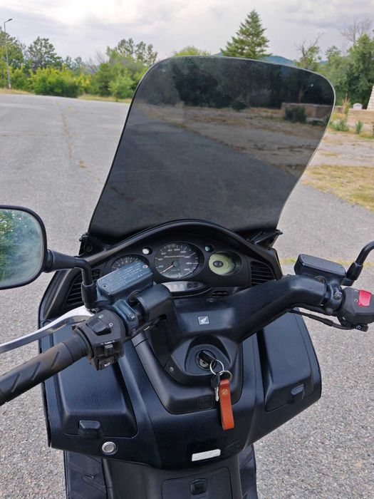 Honda Silver Wing 400