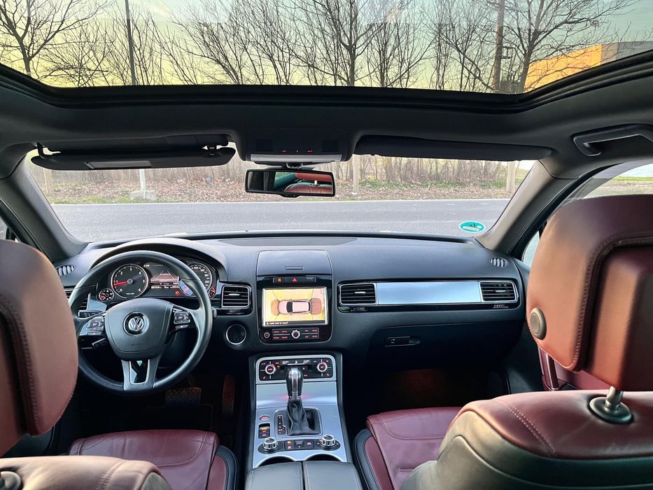 Volkswagen Touareg Model Exclusive