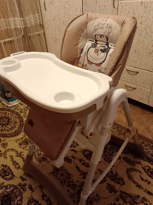 Стульчик детский для кормления