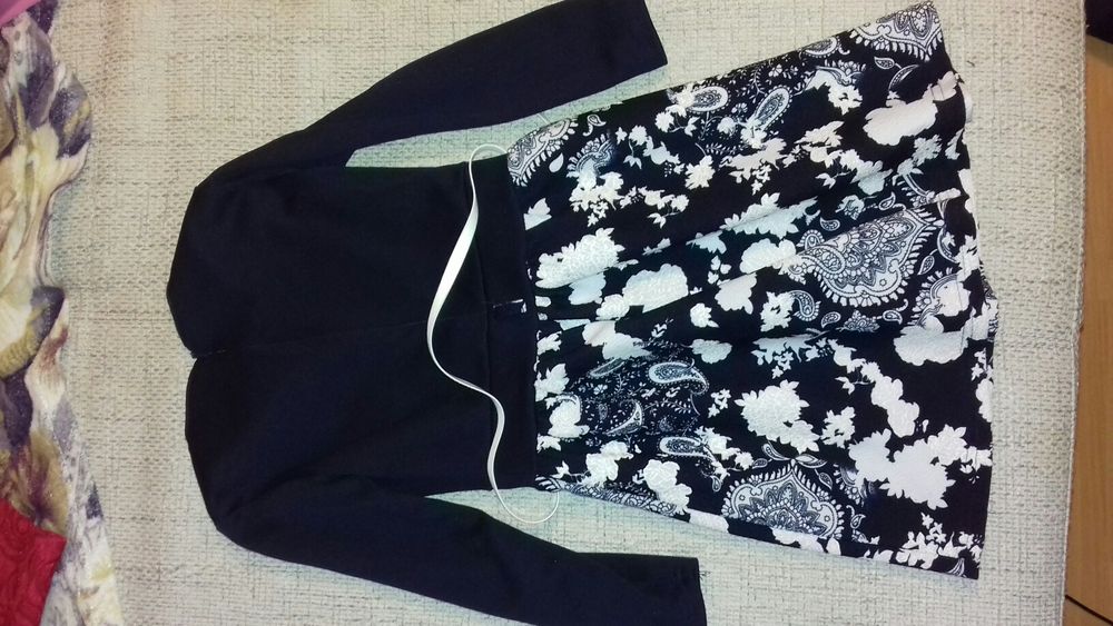 Rochita fetite 4-5 ani