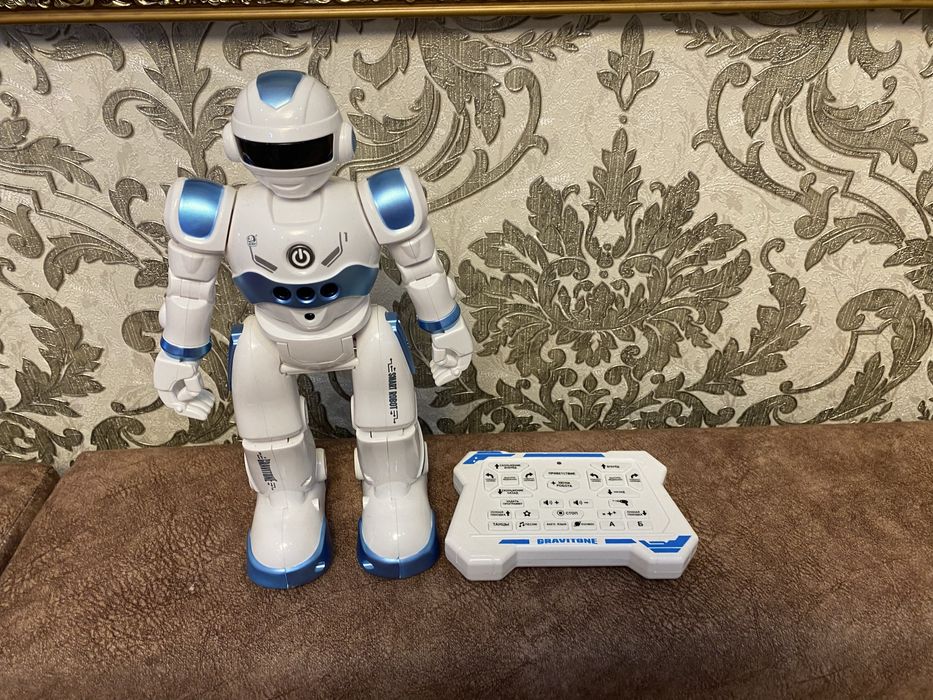 Продам робота.