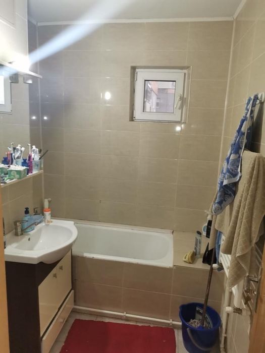 Apartament 2 camere decomandat M 18