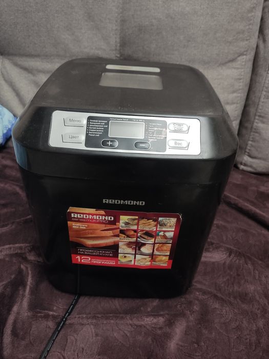 Хлебопечка Редмонд