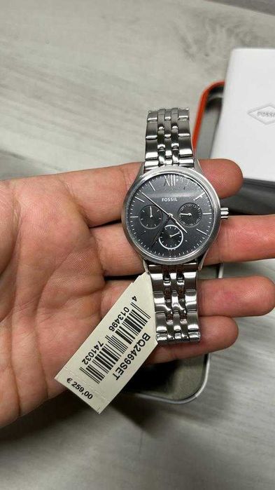 Чисто НОВ комплект Fossil 100% оригинален дамски мъжки часовник кутия