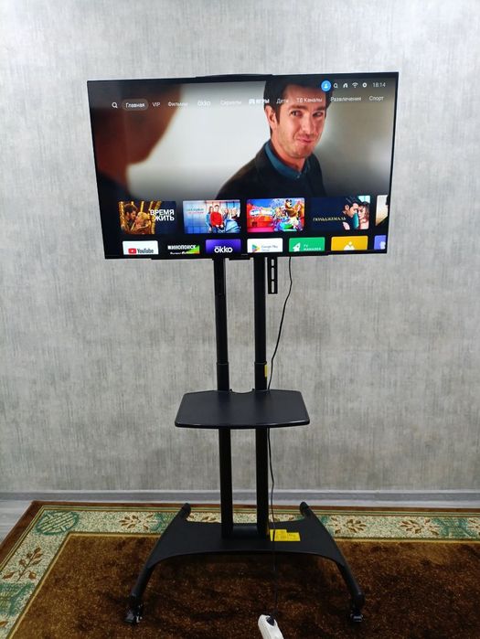 Кронштейн на телевизор 32' до 75 аренда доставка есть