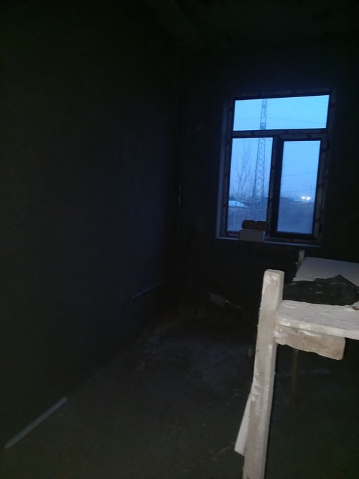 Chala qozoq Avliyo Ota Novostroyka{3/2/6}Korobka 83m²