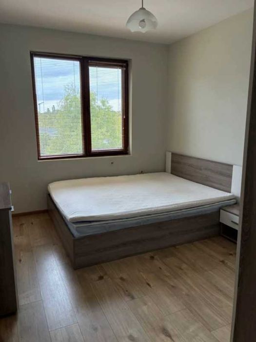 Тристаен апартамент под наем в жк. Витоша