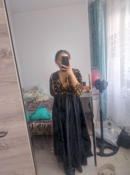 Платья женские для мероприятия