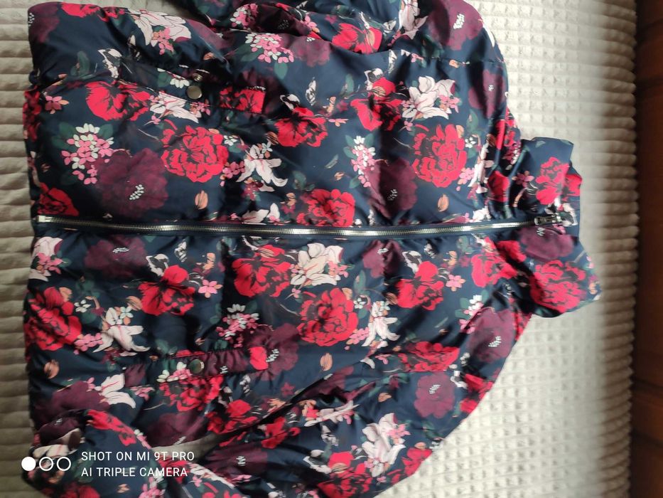 Цветно зимно яке и шалче