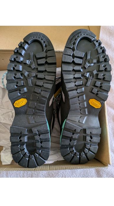 Дамски туристически обувки Millet Super Trident, 38 Номер