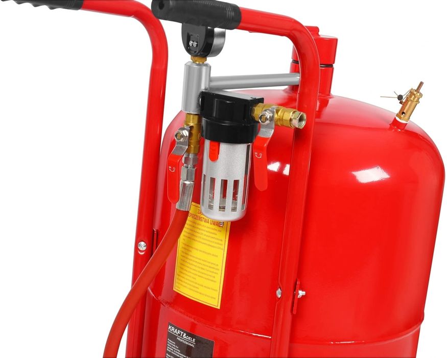 Statie de sablare profesionala cu nisip mobila 80L 400–700 l/min