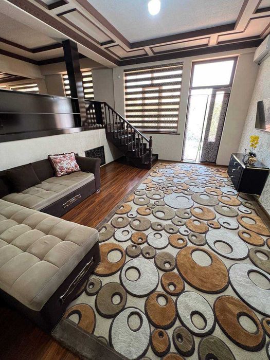 Узим яшаб турган ховли сотигини ер хисобида