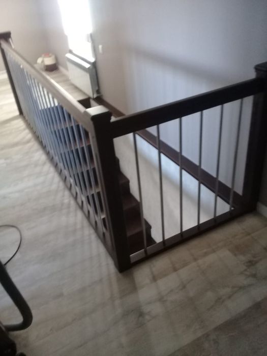 Лестницы из натурального дерева