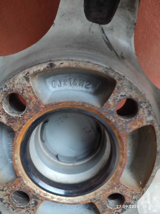 продавам два чифта джанти 14 цола