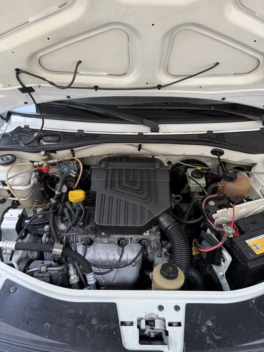 Lada largus furgon ………..