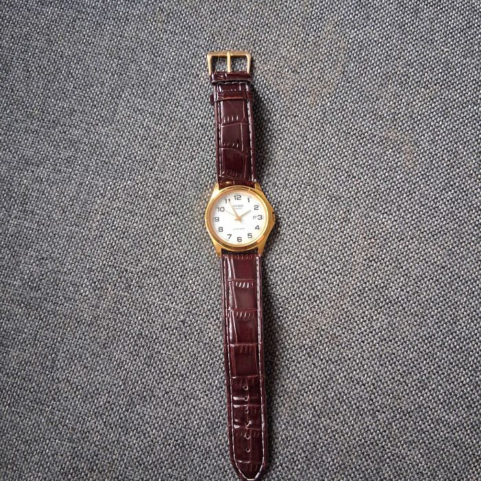 Лот часовници - механични и кварцови Seiko, Swatch, Fossil, Casio