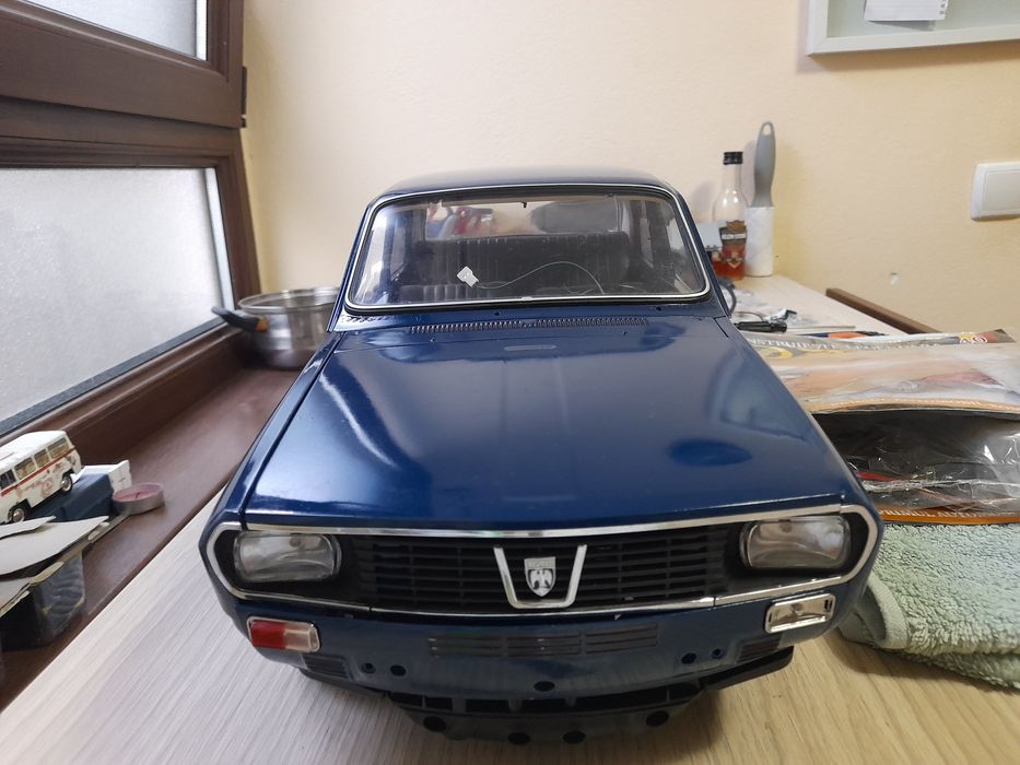 macheta dacia 1300 scara 1:8 cu lipsuri