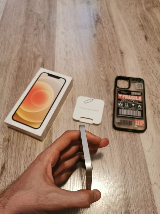 iPhone 12, 64GB, fullbox, decodat