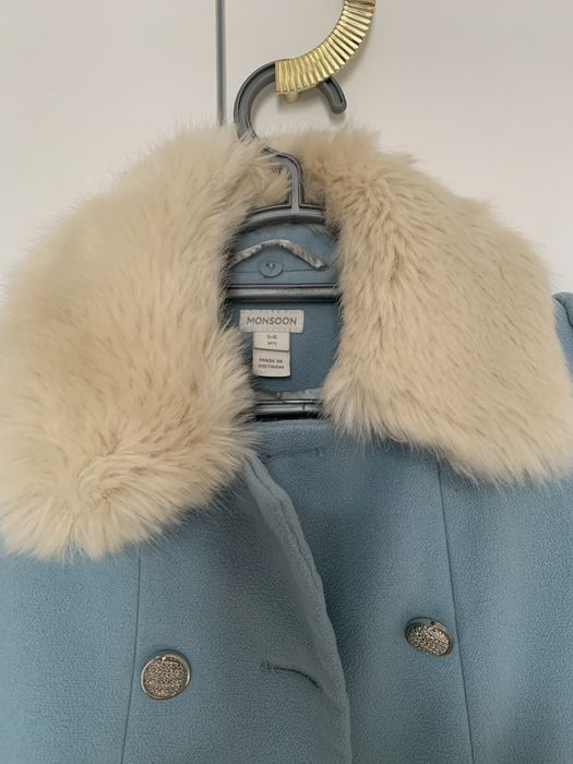 Пальто "Monsoon"