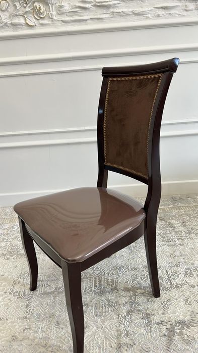 Стулья для гостиной и кухни