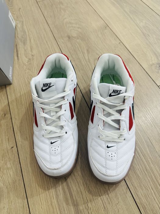 Nike gato крассовка