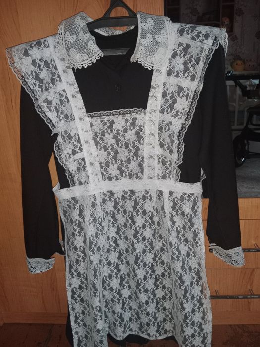 Продам школьную форму