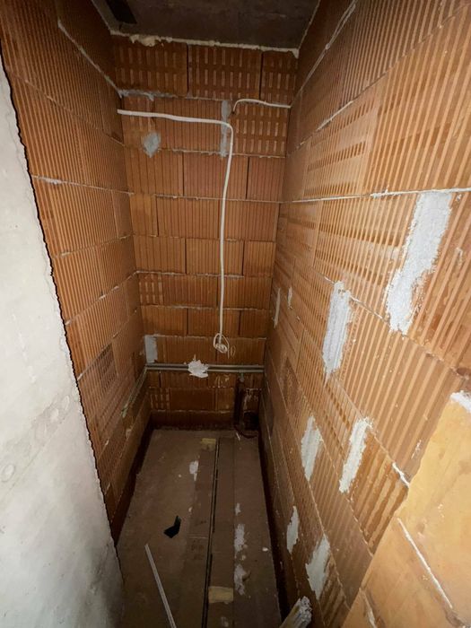 Продава се Тристаен апартамент в София, Красна поляна 2 - 94 кв.м за 1079 €/кв.м - Снимка #8