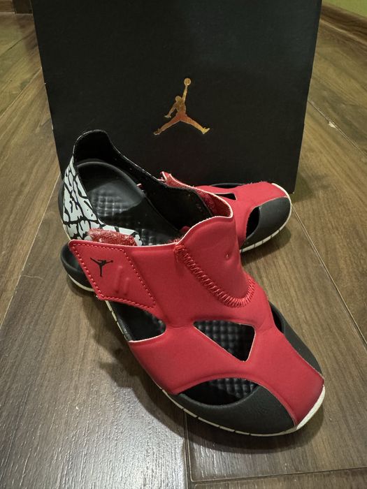 Сандали Jordan