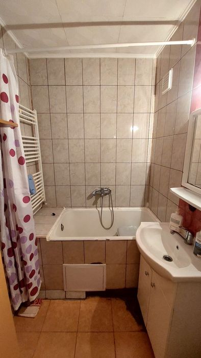 Garsoniera de inchiriat