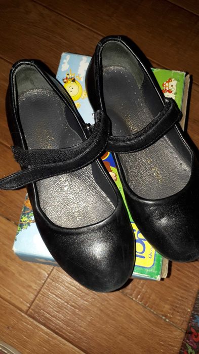 Туфли на девочку