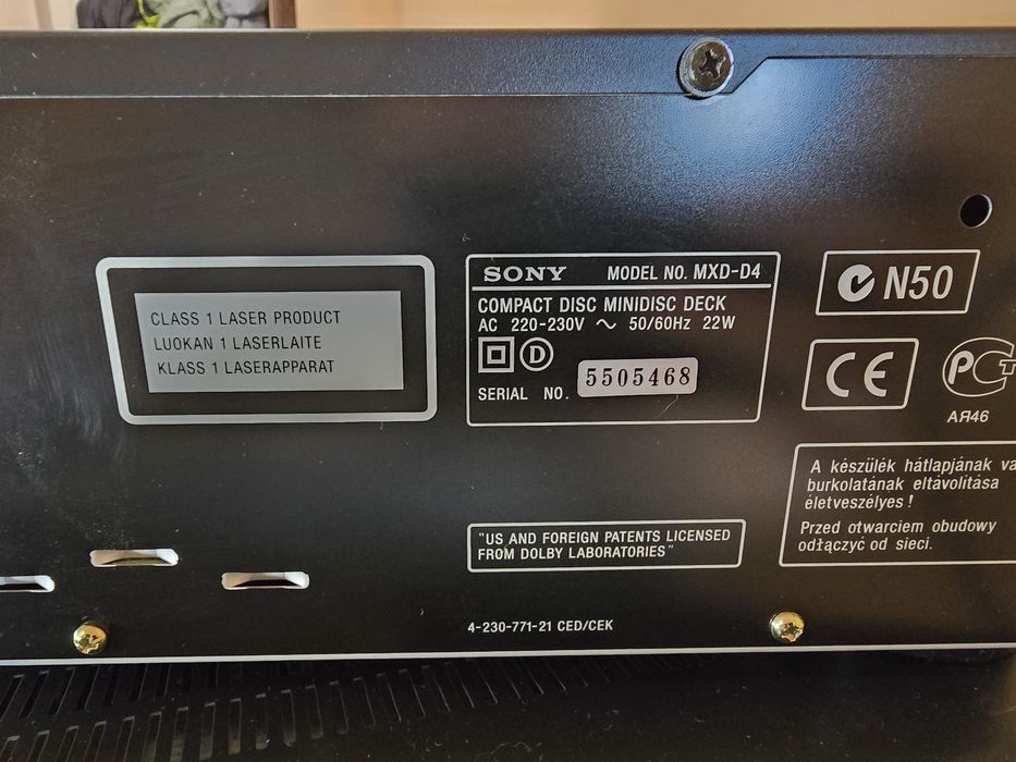 Sony MXD-D4 компакт диск/минидиск плеър