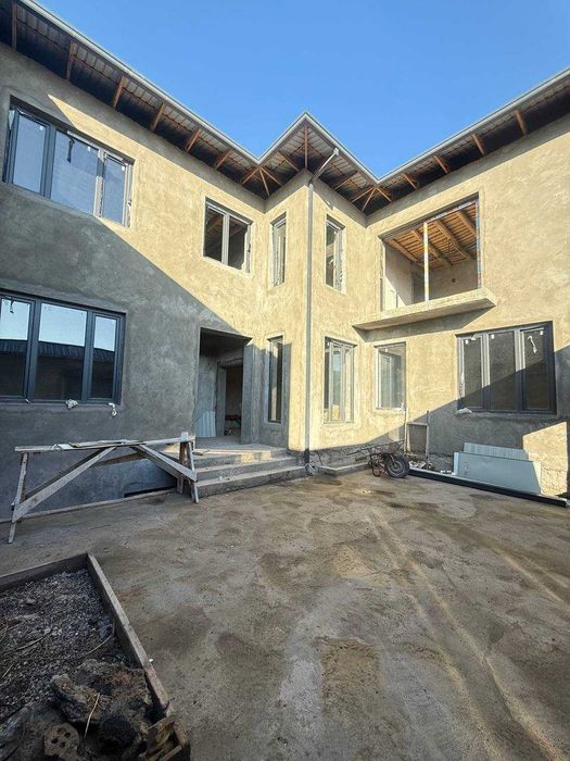 УЧ кахрамон постдан 3-3,5 км катеж 2 соток 5 хона каробка