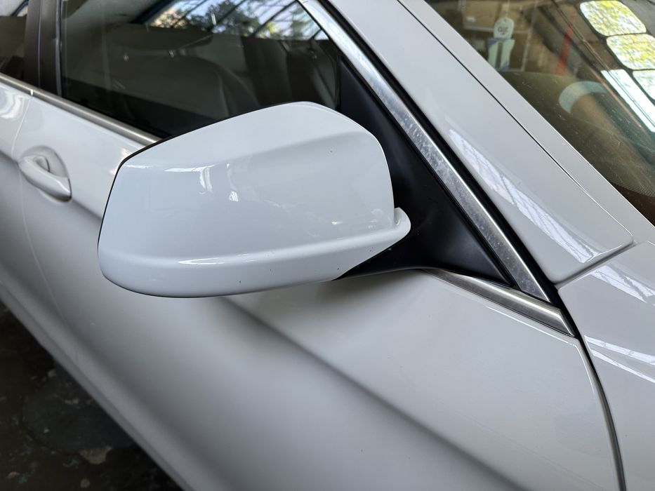 Oglinda dreapta bmw f10 f11 culoare alb
