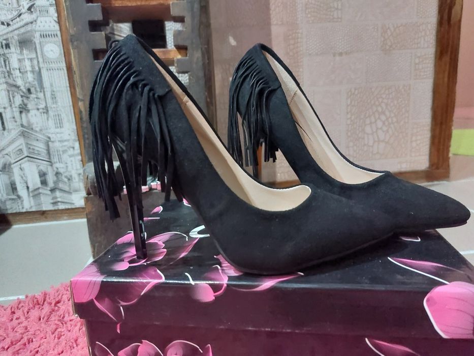 Дамски елегантни обувки