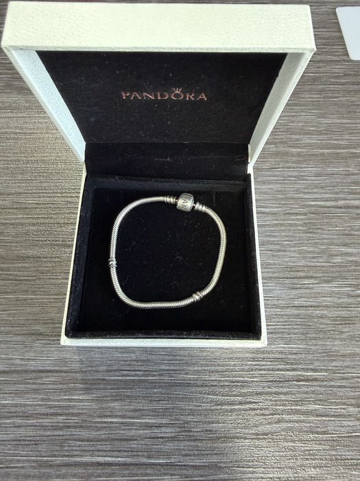 Браслет PANDORA с шармами