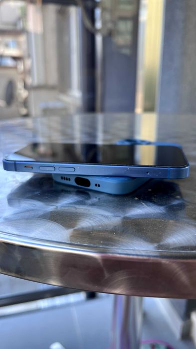 iPhone 13 mini – много добро състояние