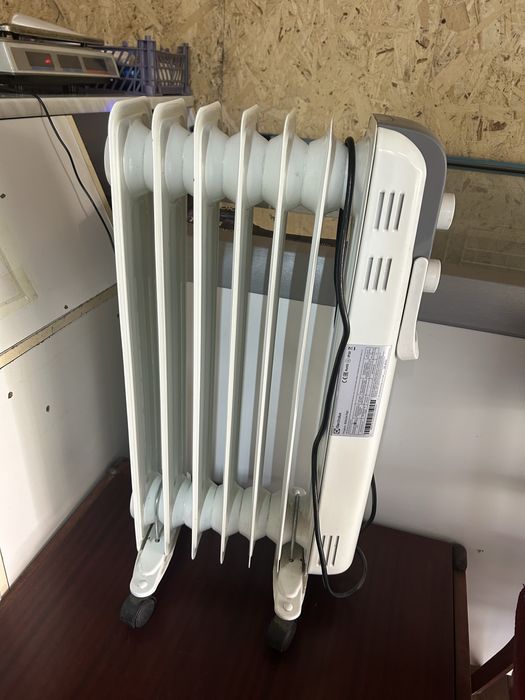 Масляный обогреватель Electrolux