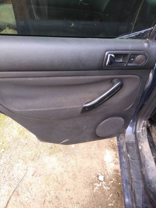 Голф 4 1.8 125 само части