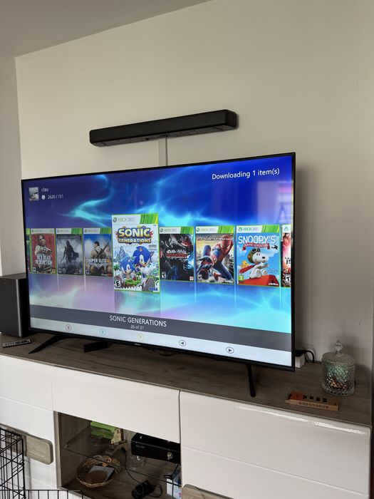 Xbox 360 modat + kinect+3 manete